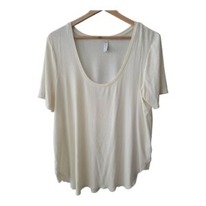 Gentle Fawn Soft Yellow Buttery Cream Low Round Neck Short Sleeve Top T-shirt S